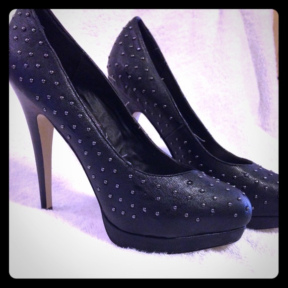Zigi soho studded pumps