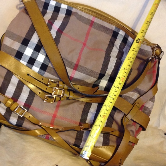 NO TRADE ❤️NWOT 100% Authentic Burberry large tote - Picture 2 of 4
