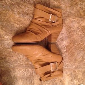 Ankle boots