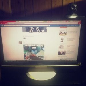 Dell desktop computer with camera