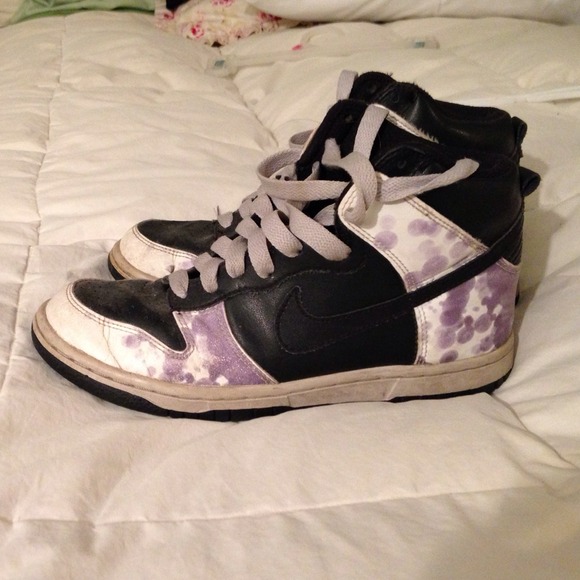 Nike high top black and purple sneakers