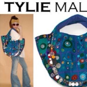 TYLIE MALIBU Prana Bag in Blue for @coldfoxgal
