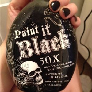 Dark indoor tanning lotion