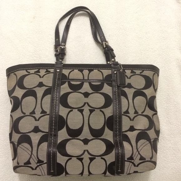 Coach large tote