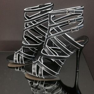 B Brian Atwood Sandals