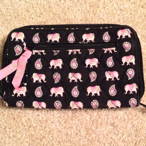Vera Bradley Clutches & Wallets - Vera Bradlet Wristlet/Wallet