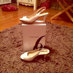 NINE WEST HEELS 👠