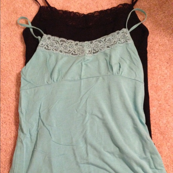 Old Navy Camis- Set of 2!