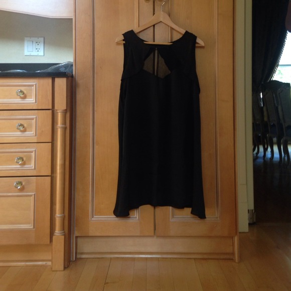 SOLD❤️❤️❤️LF MILLAU COCKTAIL DRESS - Picture 4 of 4