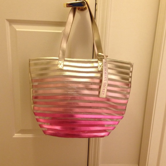 Brand new Victoria Secret Tote bag.