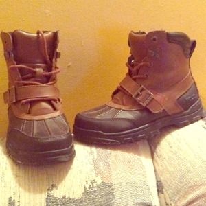 Polo boots size 3y.