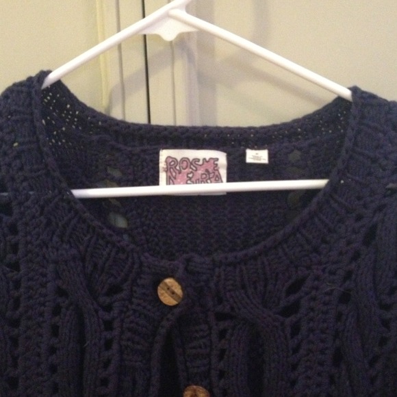 blue cable knit sweater - Picture 2 of 3