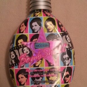 BRAND NEW MODERN BOMBSHELL TANNING LOTION