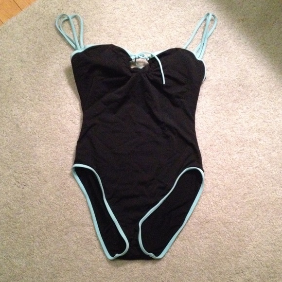Anne Cole black and turquoise bathing suit!