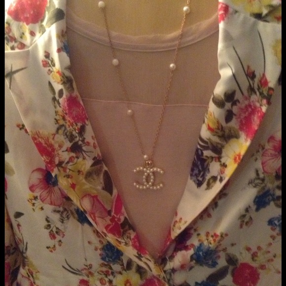 Accessories - Necklace