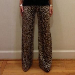 🙀Leopard Print Wide Leg Palazzo Pants!!