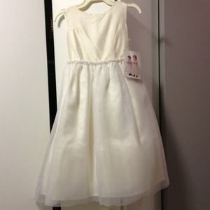 Designer Flower girl cream kids girl. Reduced
