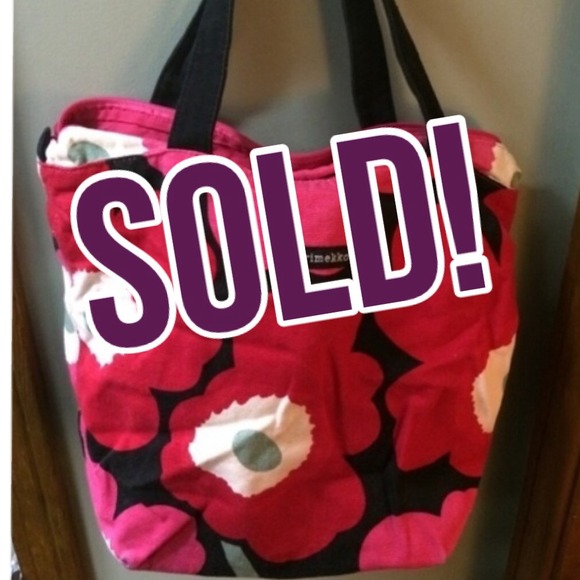 Sold!! MARIMEKKO BREAST CANCER CRUSADE TOTE BAG