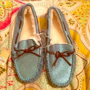 BRAND NEW Blue Sonoma sparkly blue moccasins