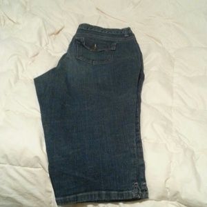 $▼Gloria Vanderbelt denim capris