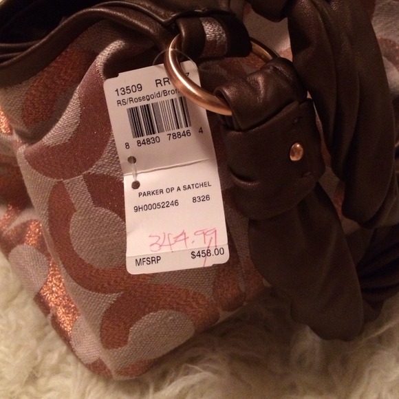 Auth Coach rosegold/ bronze handbag - Picture 2 of 2