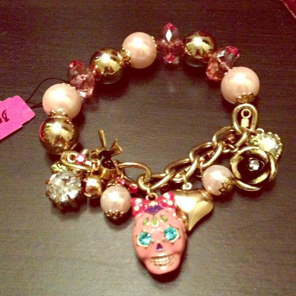Betsey Johnson charm bracelet