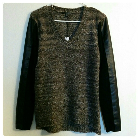 Cool chic sweater by W118 by Walter Baker - Picture 2 of 4