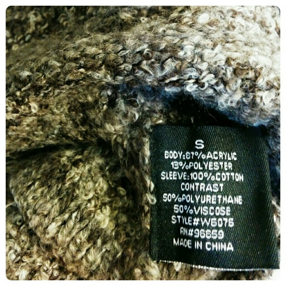 Cool chic sweater by W118 by Walter Baker - Picture 4 of 4