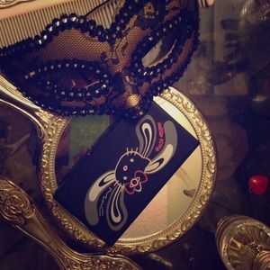 MAC Hello Kitty Eye shadow palette