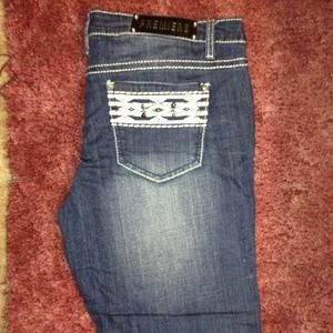 Rue 21 jeans.
