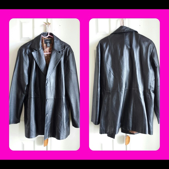 LADIES LEATHER JACKET