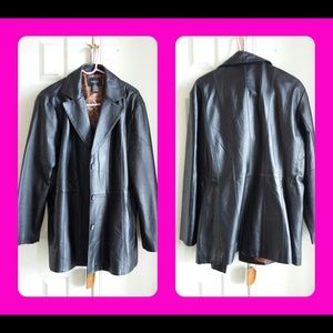LADIES LEATHER JACKET