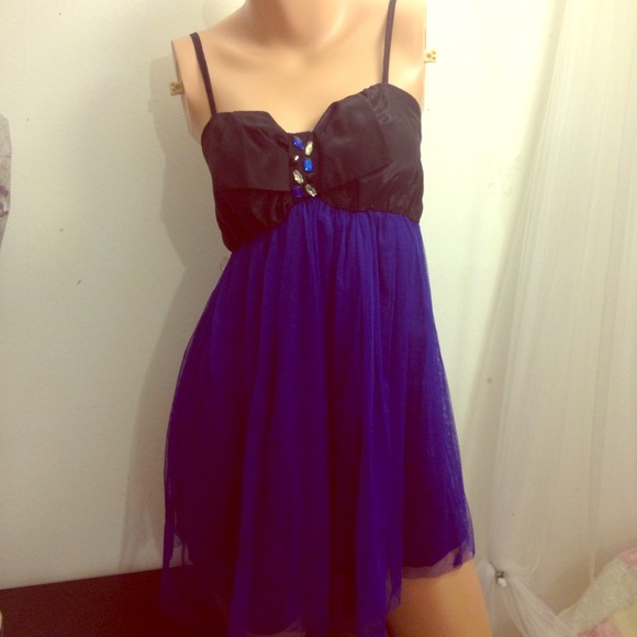 🚫Unavailable🚫Forever 21 Jewelled Bow Party Dress
