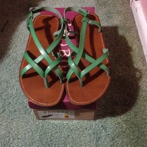 Bamboo sandals