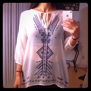 ❌SOLD---Wet Seal Yoryu Embroidered Top