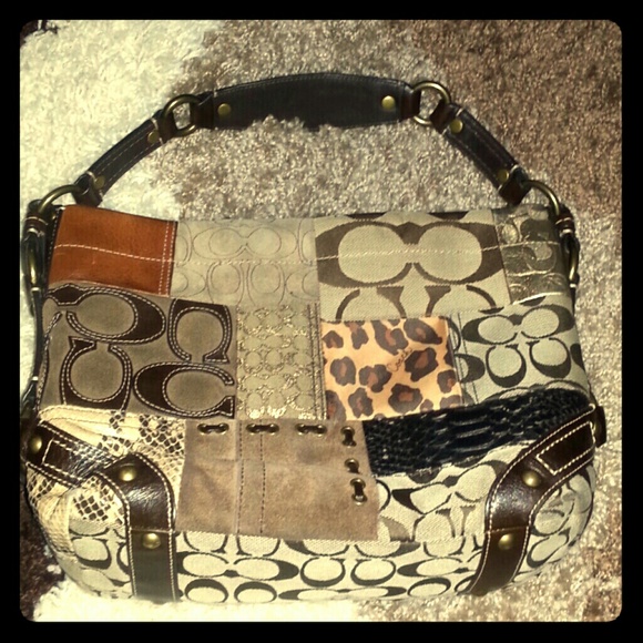 AUTHENTIC  Coach Bag...