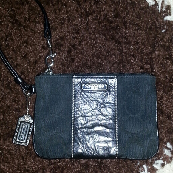 Coach wristlet purse...authentic...