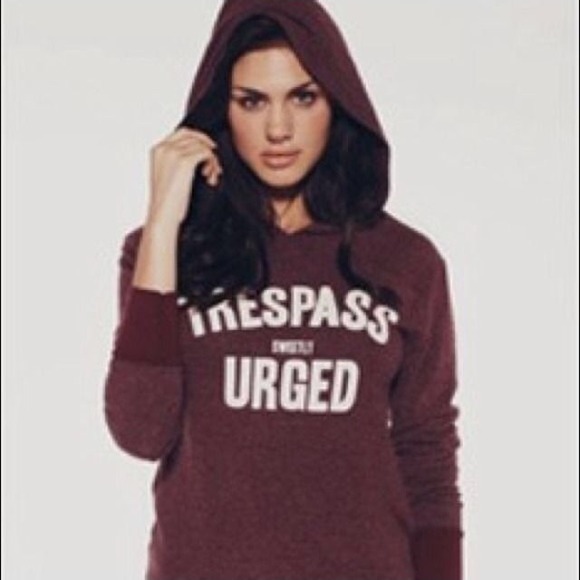 Wildfox Couture burgundy Trespass hoodie soft XS
