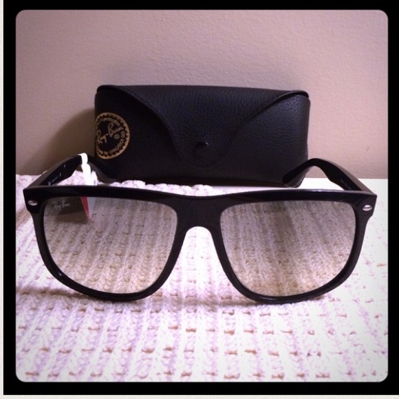 Authentic Ray-Ban Flat Top Boyfriend Sunglasses!!