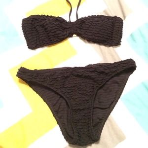 Ralph Lauren bikini. Worn once. Too big for me!