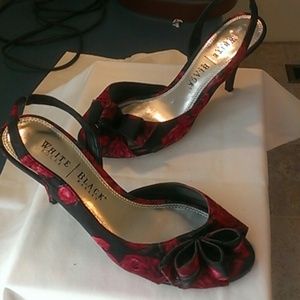 Reduced!!White House Black Market heels