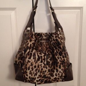 Jessica Simpson Tote