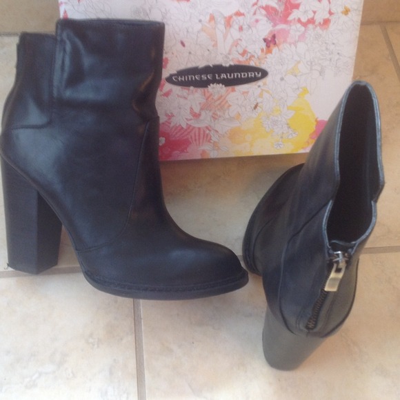 SOLD Chinese Laundry Black Booties - Picture 2 of 2
