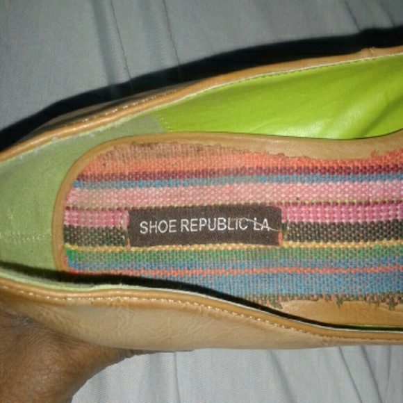 Tan platform heels - Picture 3 of 3