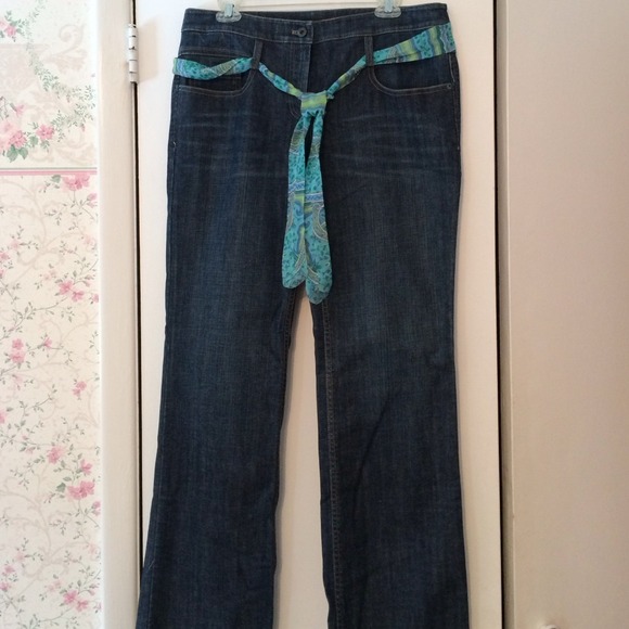 Elie Tahari Jeans. Size 10 32" length