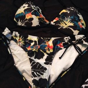 Body Glove bathensuit