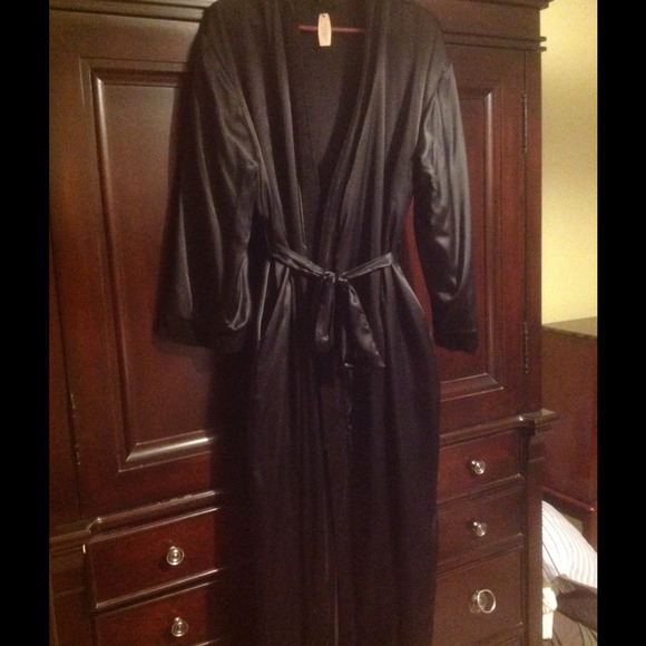 Victoria's Secret full length women's robe