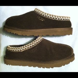 🎉REDUCED 🎉 NWOT Ugg Slip