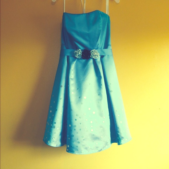 Dresses & Skirts - Bridesmaid dress