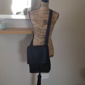 Black vinyl mailbag!